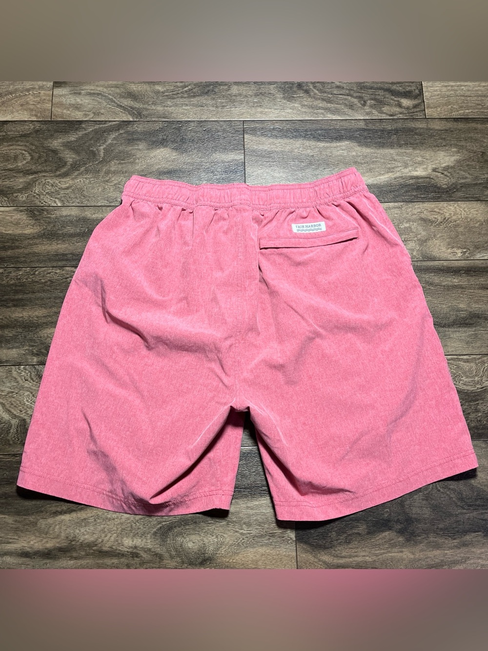 Fair Harbor The One Short Men's XL Red Heather 8" Stretch Hybrid Athleisure EUC - Picture 2 of 7
